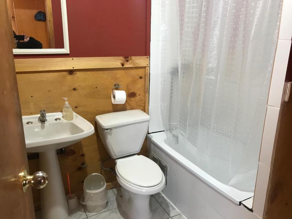Hostal Benavente Puerto Montt Zewnętrze zdjęcie
